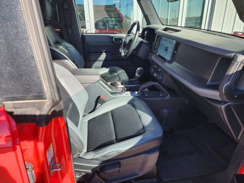Used 2024 Ford Bronco Big Bend image 13
