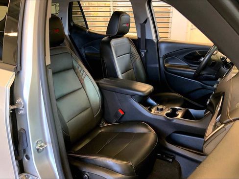 Used 2022 GMC Terrain AT4 w/ Infotainment Package II image 7