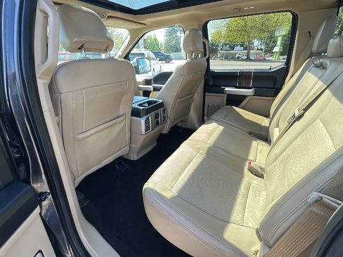 Used 2015 Ford F150 Lariat w/ Equipment Group 501A Mid image 10