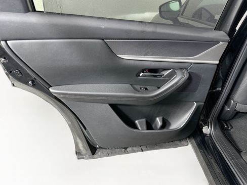 Used 2024 MAZDA CX-90 Plug-In Hybrid w/ Preferred AWD/4WD image 27