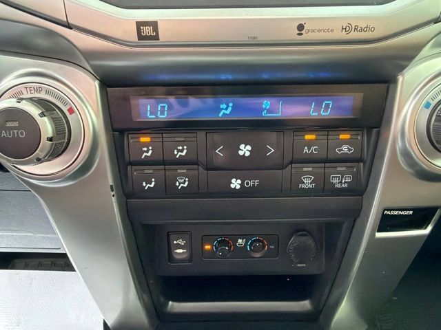 Used 2015 Toyota 4Runner Limited AWD/4WD image 27