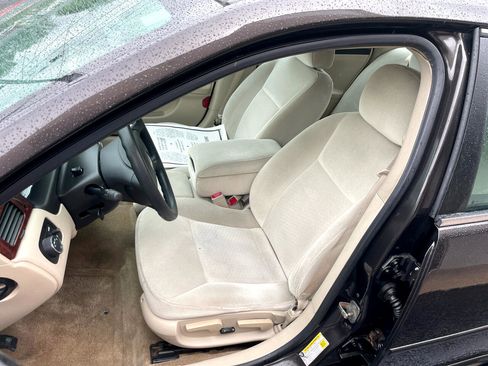 Used 2009 Chevrolet Impala LS image 21