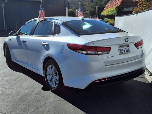 Used 2016 Kia Optima LX image 5