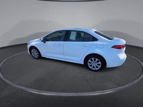 Used 2024 Toyota Corolla LE image 11