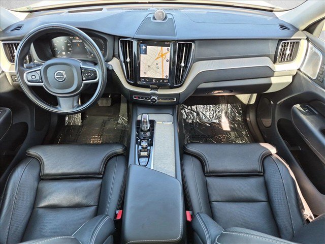 Used 2018 Volvo XC60 T8 Inscription w/ Luxury Seat Package AWD/4WD image 19