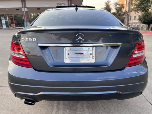 Used 2013 Mercedes-Benz C 250 Coupe image 6