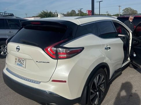 Used 2017 Nissan Murano Platinum w/ Platinum Technology Package image 8
