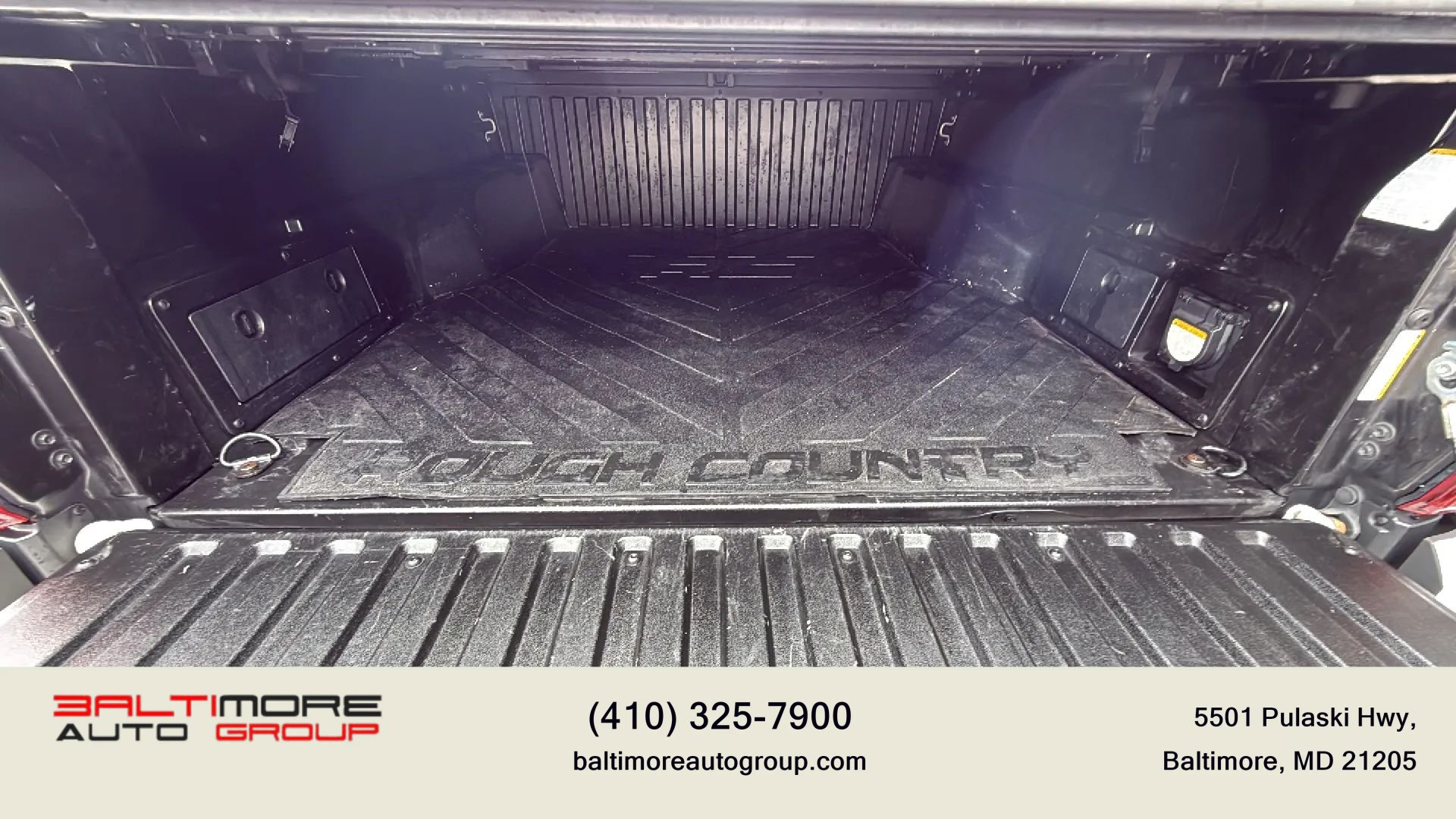Used 2017 Toyota Tacoma TRD Sport w/ Tow Package (A/T) AWD/4WD image 33