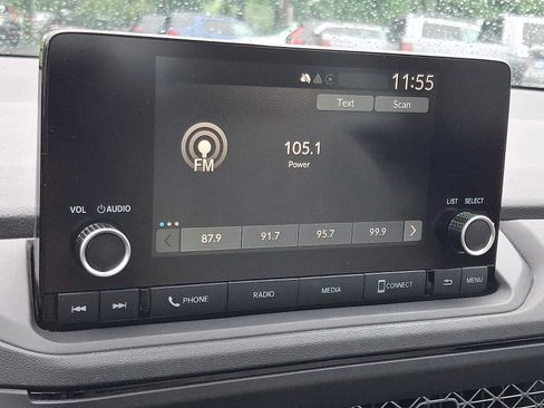 Certified 2023 Honda Accord EX image 17