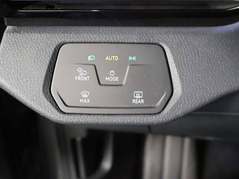 Used 2021 Volkswagen ID.4 Pro S w/ ID.4 Protection Package image 38