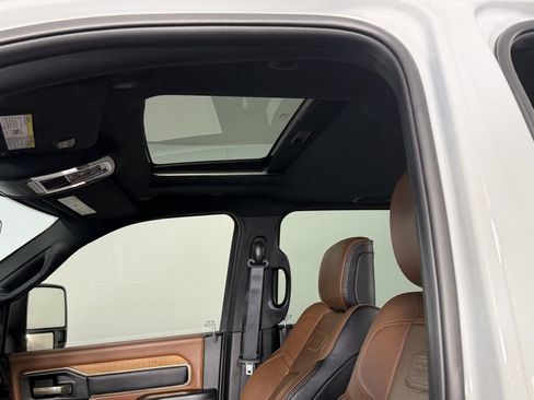 Used 2024 RAM 3500 Limited w/ Safety Group image 25