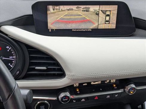 Used 2023 MAZDA MAZDA3 2.5 Turbo Sedan w/Premium Plus image 18