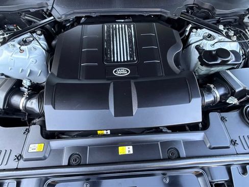 Used 2019 Land Rover Range Rover Sport Supercharged AWD/4WD image 9