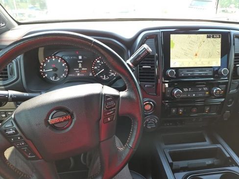 Used 2021 Nissan Titan PRO-4X w/ Pro-4x Utility Package AWD/4WD image 9