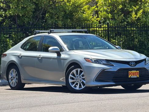 Used 2021 Toyota Camry LE w/ Cold Weather Package FWD image 2