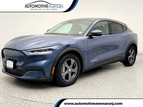 Used 2021 Ford Mustang Mach-E Select image 1