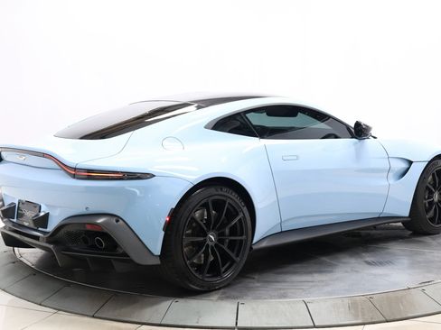 Used 2020 Aston Martin V8 Vantage Coupe RWD image 4