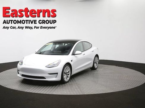 Used 2021 Tesla Model 3 Standard Range Plus RWD image 49
