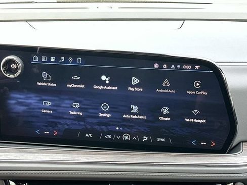 New 2026 Chevrolet Suburban LS image 14