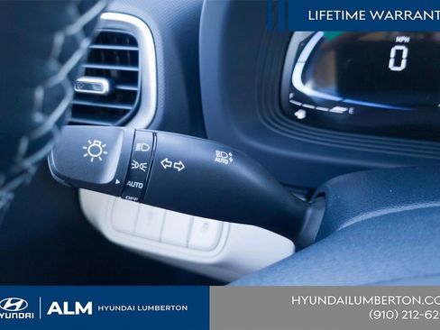 New 2026 Hyundai Venue SEL FWD image 30