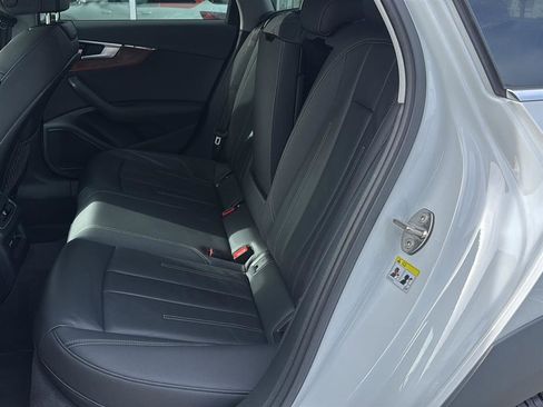 Used 2023 Audi A4 2.0T allroad Premium Plus image 13