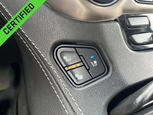 Certified 2020 GMC Yukon Denali w/ Denali Ultimate Package AWD/4WD image 26