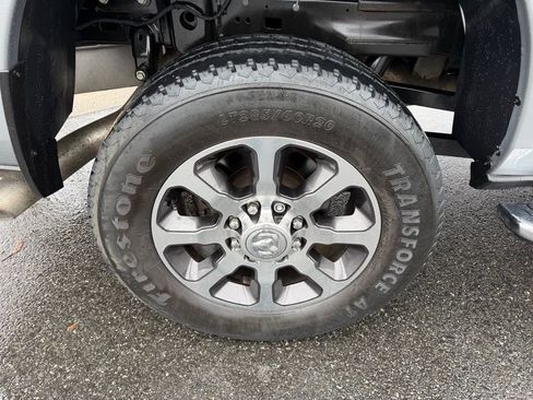 Used 2020 RAM 2500 Big Horn w/ Level 1 Equipment Group image 15