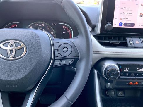 Used 2023 Toyota RAV4 XLE Premium FWD image 25