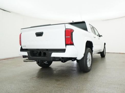 New 2026 Toyota Tacoma SR5 AWD/4WD image 24