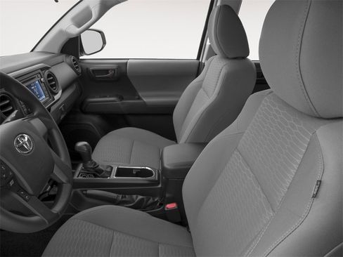 Used 2018 Toyota Tacoma SR5 image 6