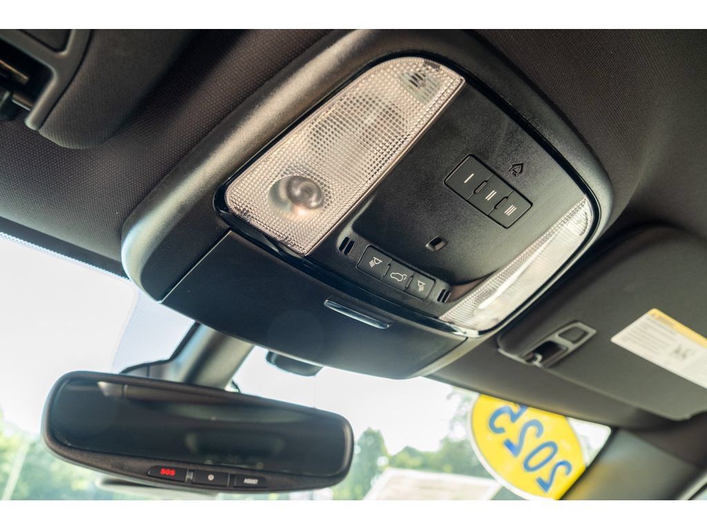 Used 2025 Dodge Durango GT RWD image 29