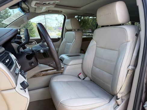 Used 2016 GMC Yukon XL Denali w/ Enhanced Security Package image 36