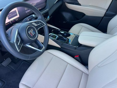 Used 2026 Buick Envision Preferred AWD/4WD image 10