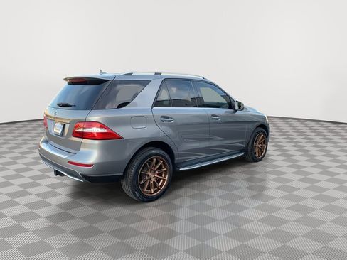 Used 2015 Mercedes-Benz ML 350 SUV image 7