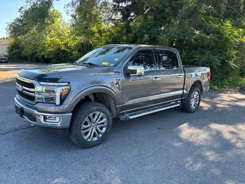 Used 2024 Ford F150 Lariat w/ FX4 Off-Road Package AWD/4WD image 3