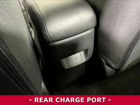 Certified 2025 Nissan Versa SV w/ Trunk Package FWD image 10