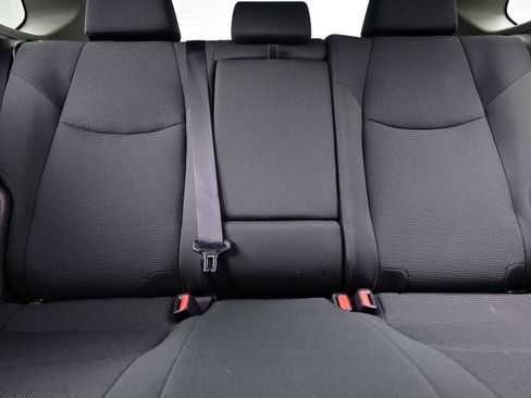 Used 2022 Toyota RAV4 LE AWD/4WD image 15
