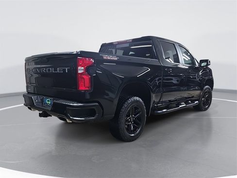 Certified 2021 Chevrolet Silverado 1500 LT Trail Boss w/ Convenience Package II image 3