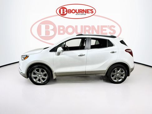 Used 2019 Buick Encore Essence w/ Experience Buick Package AWD/4WD image 7