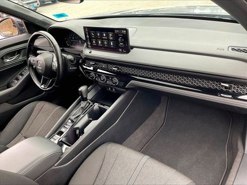 Used 2024 Honda Accord Sport image 13