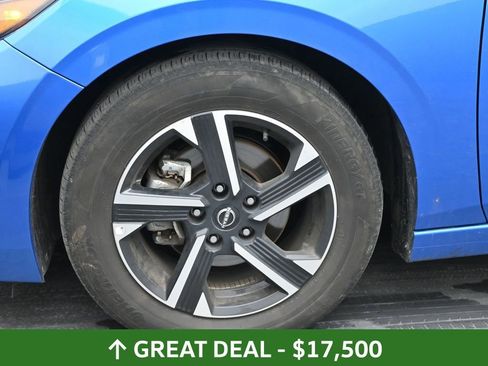 Used 2025 Nissan Sentra SV image 36