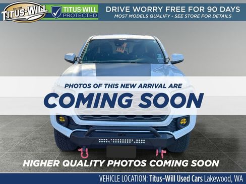 Used 2021 Toyota Tacoma TRD Off-Road w/ TRD Premium Off Road Package image 2