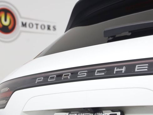 Used 2020 Porsche Cayenne AWD/4WD image 56