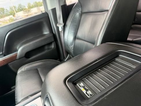 Used 2016 GMC Sierra 3500 SLT w/ Duramax Plus Package AWD/4WD image 36