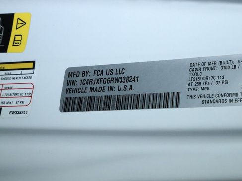 Used 2024 Jeep Wrangler Unlimited Rubicon image 19