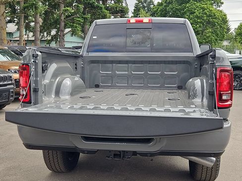 New 2026 RAM 2500 Tradesman AWD/4WD image 10