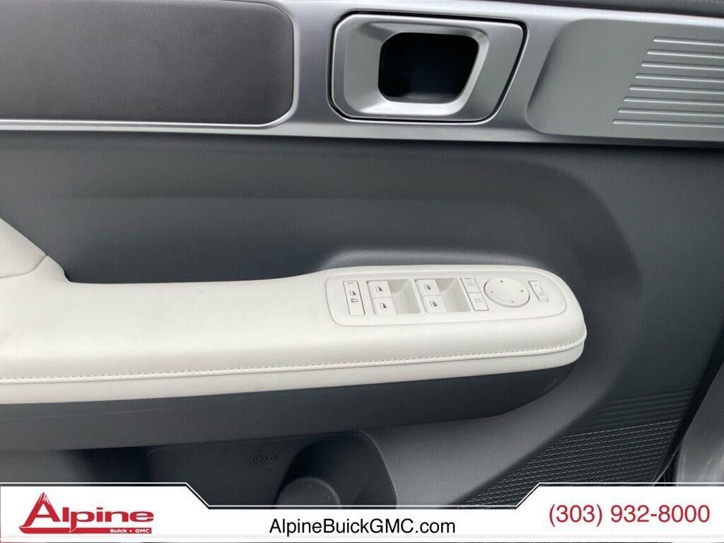 Used 2026 Hyundai Santa Fe SEL AWD/4WD image 19