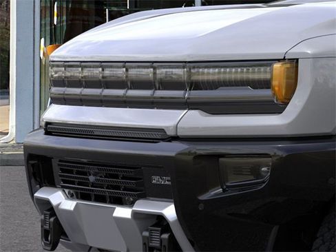 New 2025 GMC Hummer EV 2X image 13