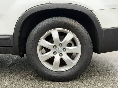 Used 2013 Kia Sorento LX w/ Convenience Pkg FWD image 14