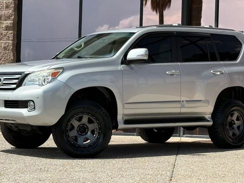 Used 2010 Lexus GX 460 Premium AWD/4WD image 3